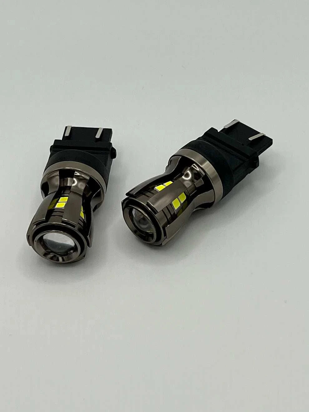 20Twenty Lighting 1157 GS Series LED Bulb (Multiple Colors)