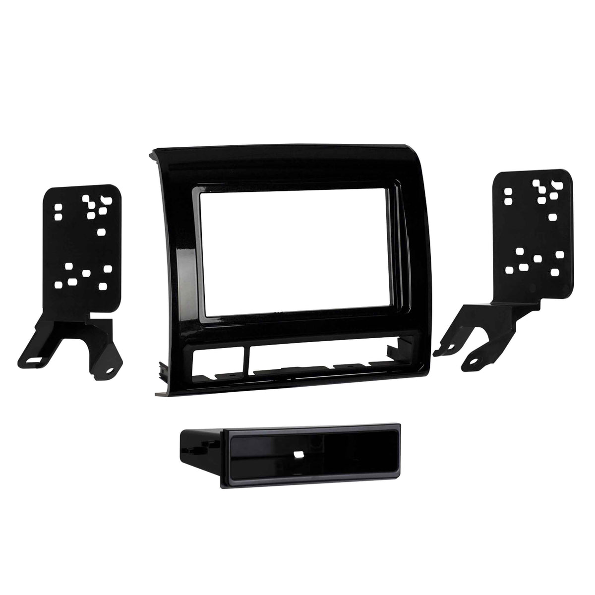 Metra 99-8235CHG radio installation dash kit