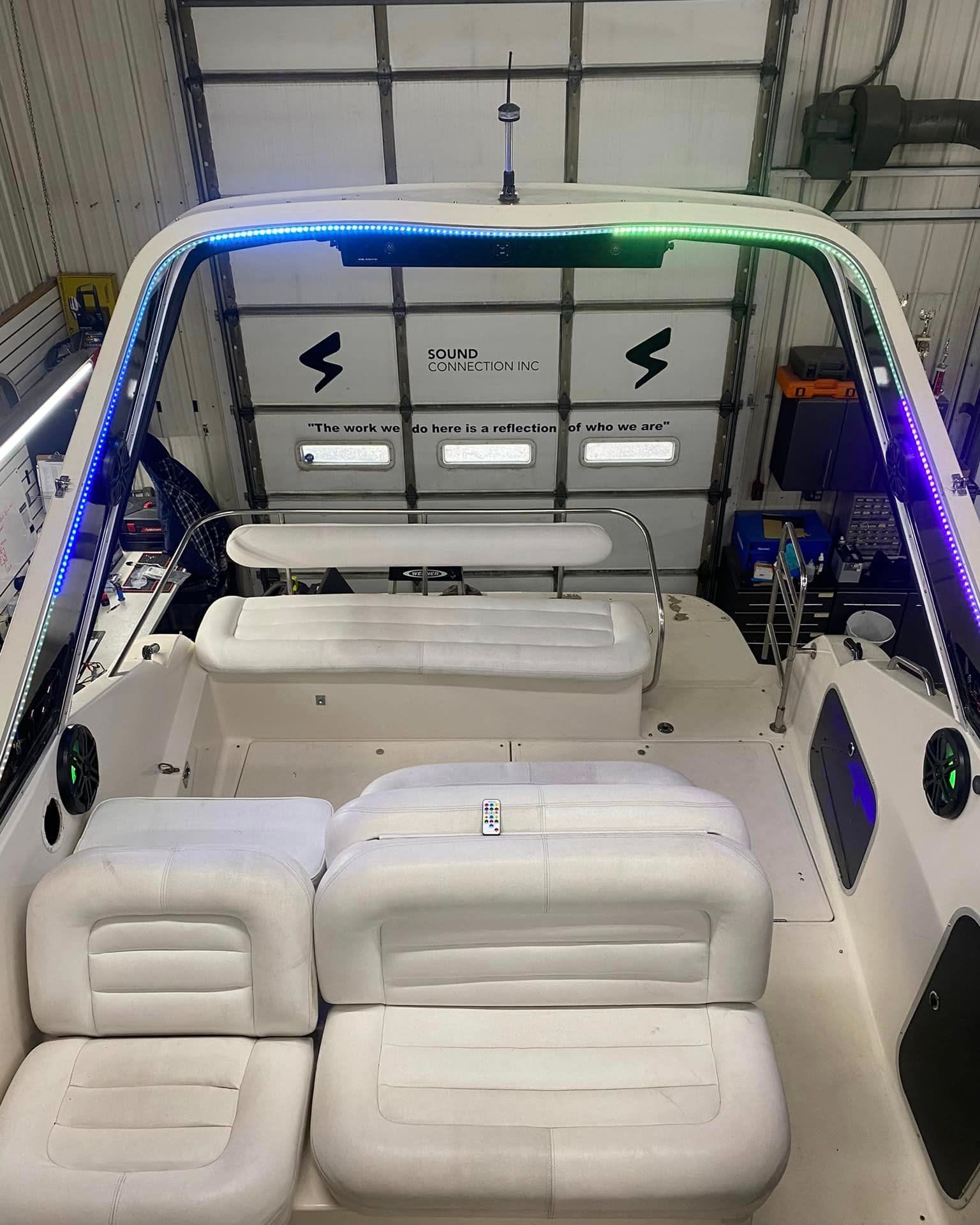 1995 Maxum 2700 SCR Sport Cruiser Marine Audio Overhaul