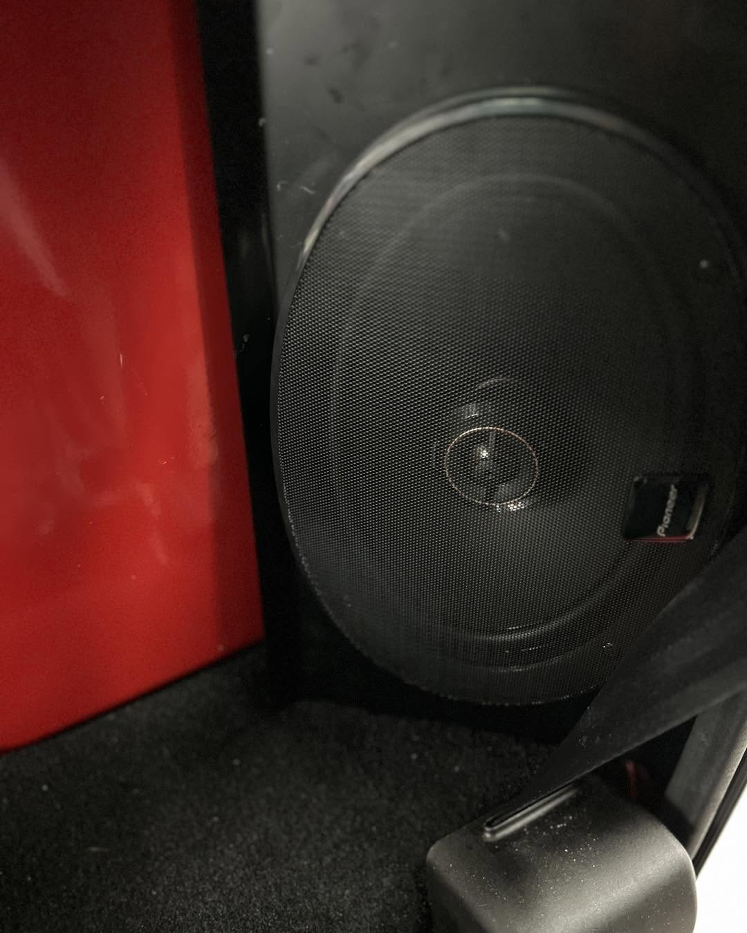 1985 Chevrolet C10 Custom Deluxe Classic Audio Upgrade