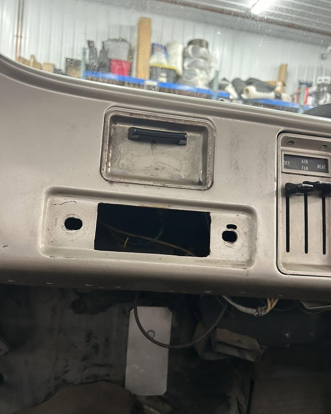 1966 GMC Pickup Classic Audio Upgrade