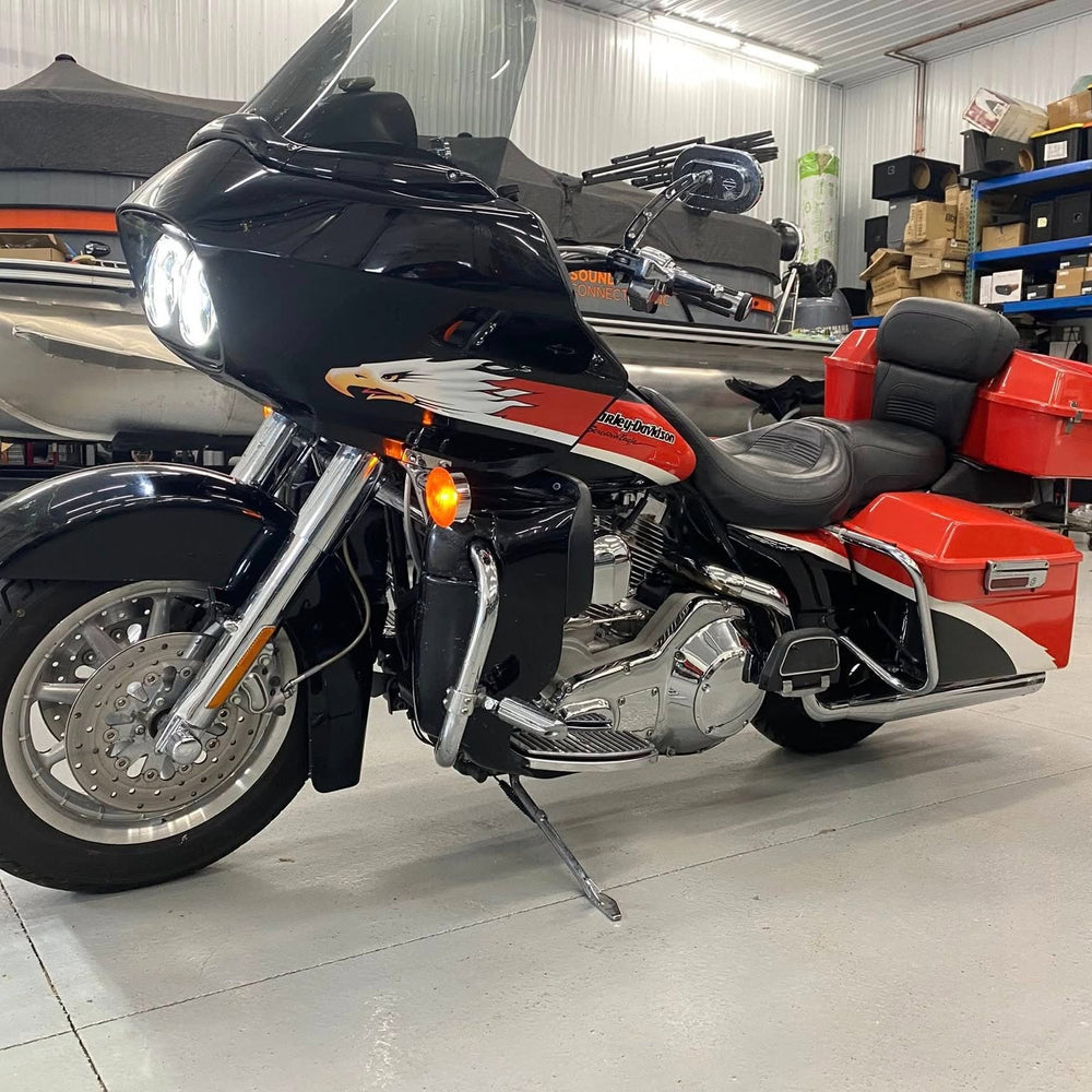 2000 Harley-Davidson Road Glide Audio & Lighting Upgrade