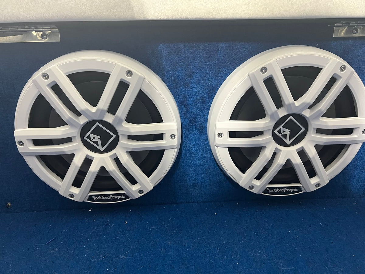 2001 Checkmate ZT240 Marine Audio Overhaul