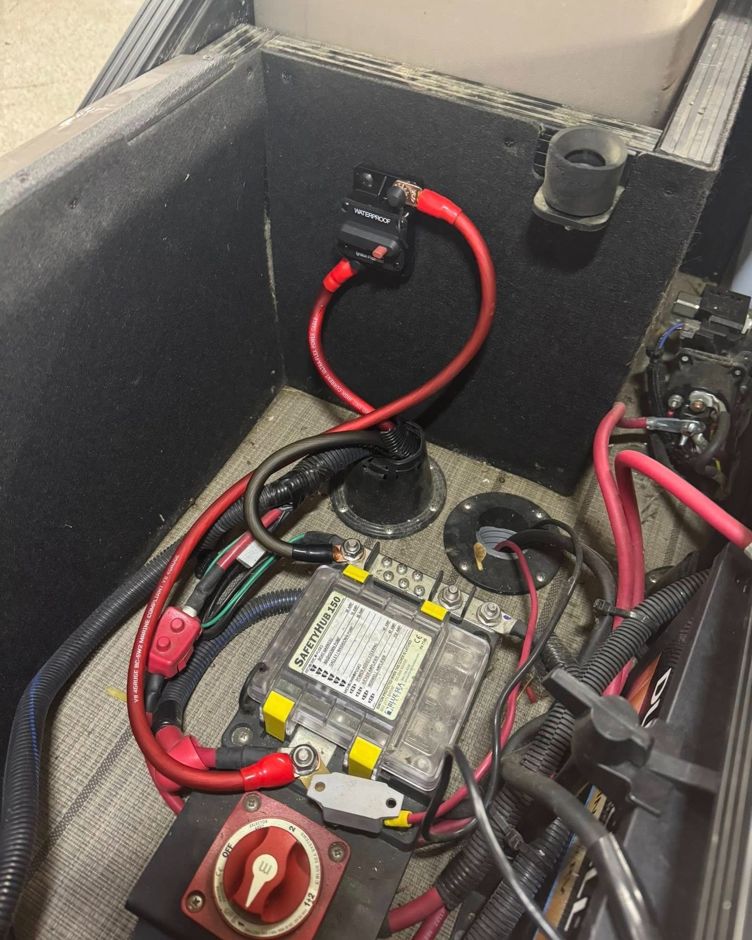 2019 Bennington Rockford Fosgate M2 Marine Audio Upgrade