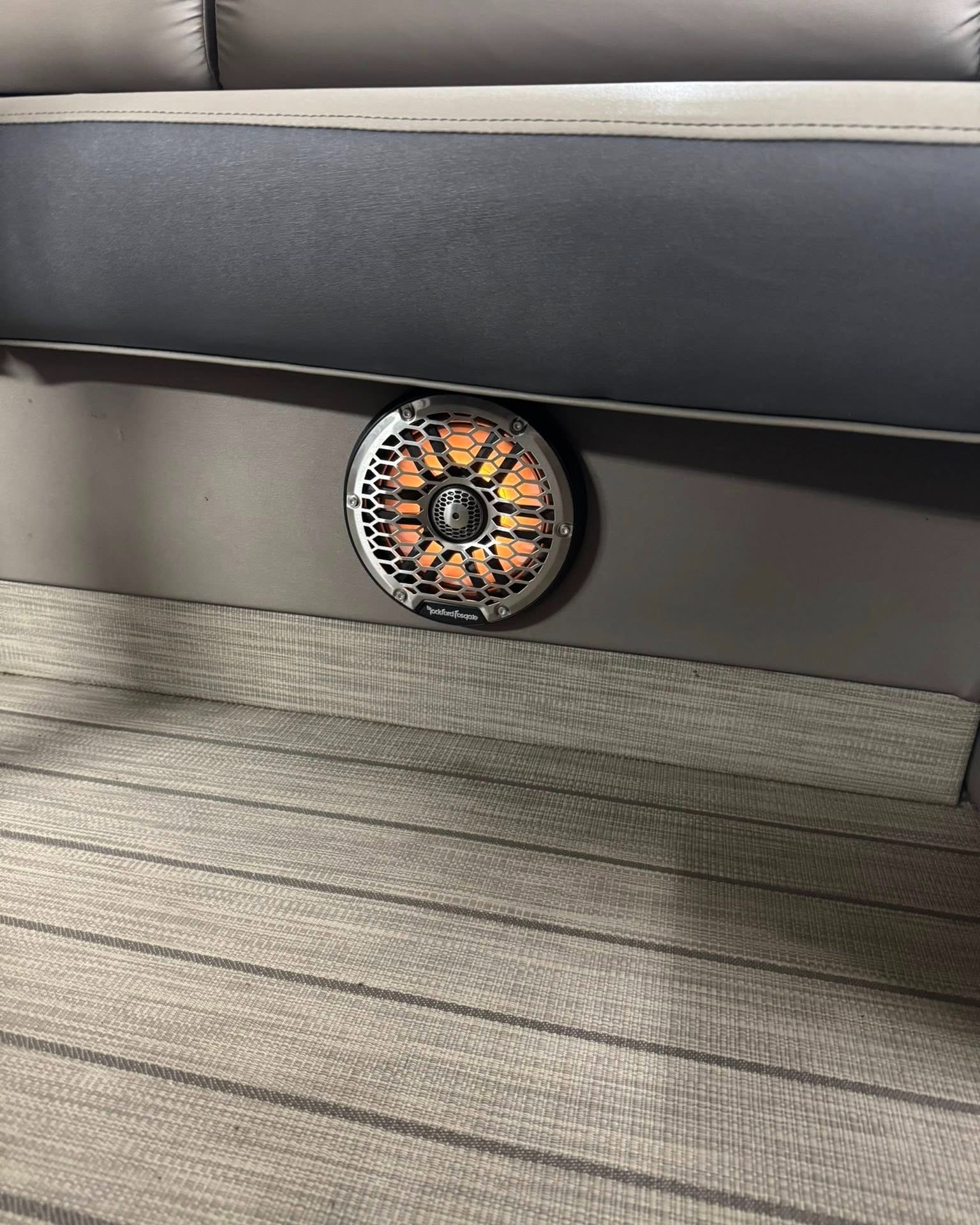 2019 Bennington Rockford Fosgate M2 Marine Audio Upgrade