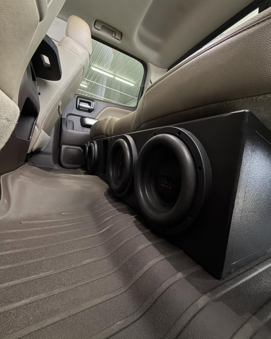2007 Chevrolet Silverado Quad 8-Inch Bass Upgrade