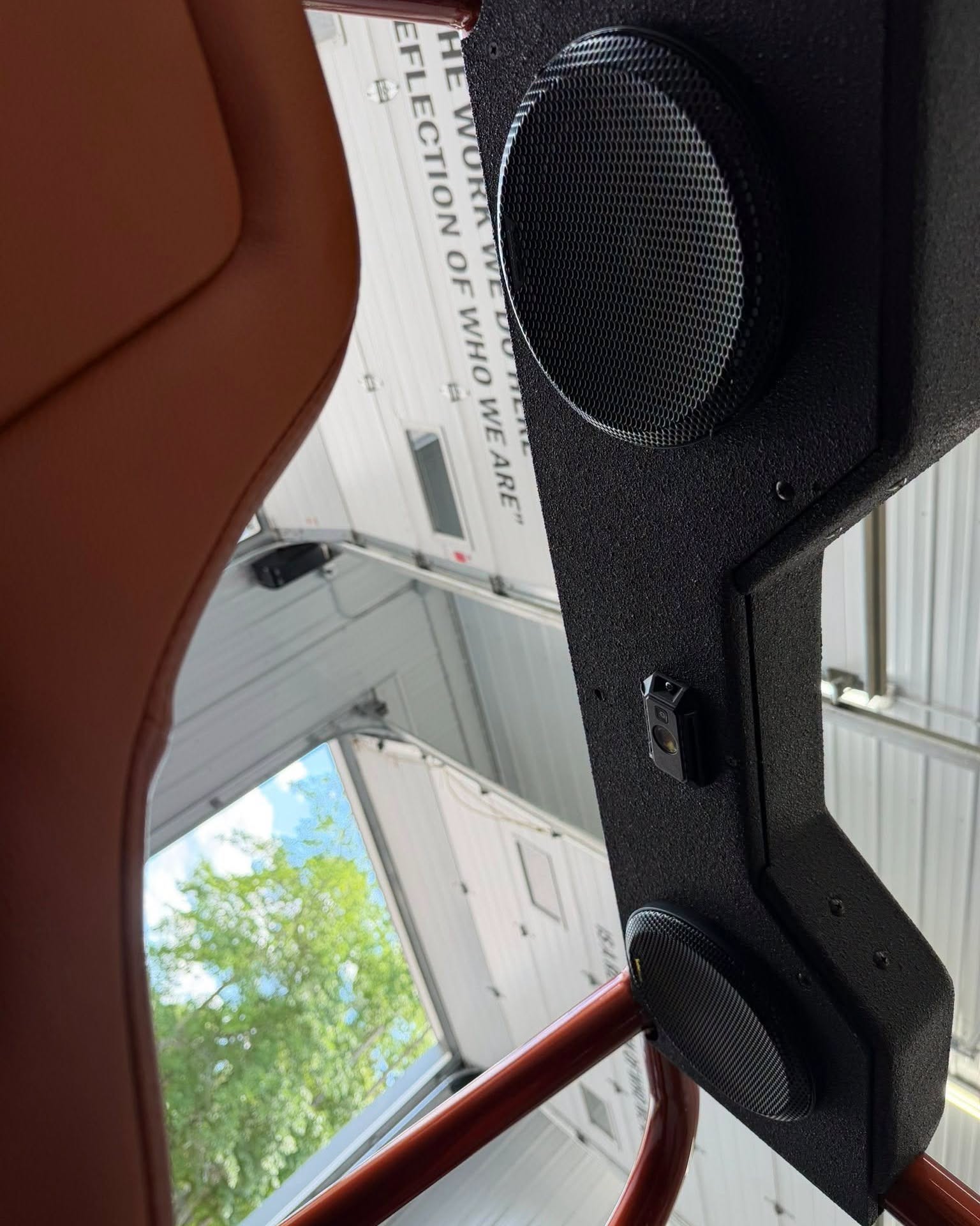 1977 LS-Swapped Jeep CJ-7 Custom Audio Build