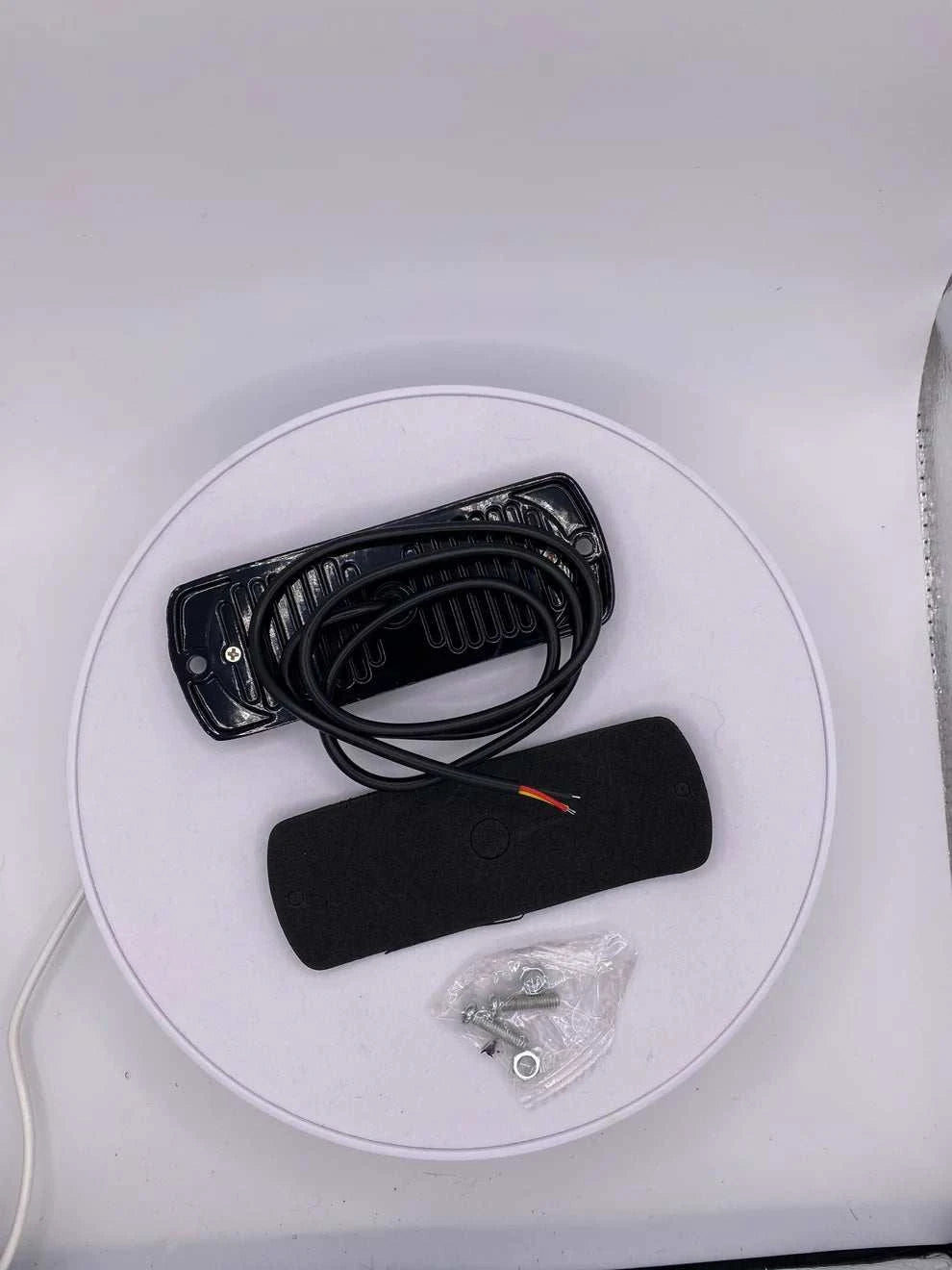 20Twenty Lighting 12 LED Waterproof Amber Strobe Light w/15 Flash Patterns