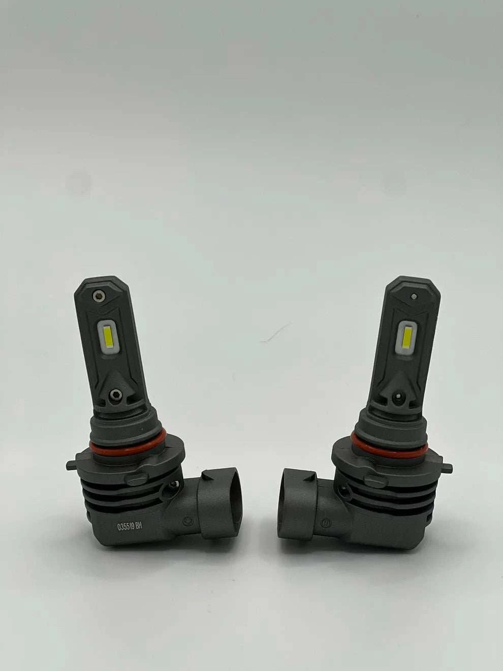 20Twenty Lighting 9006 SS Series LED Headlight Bulbs