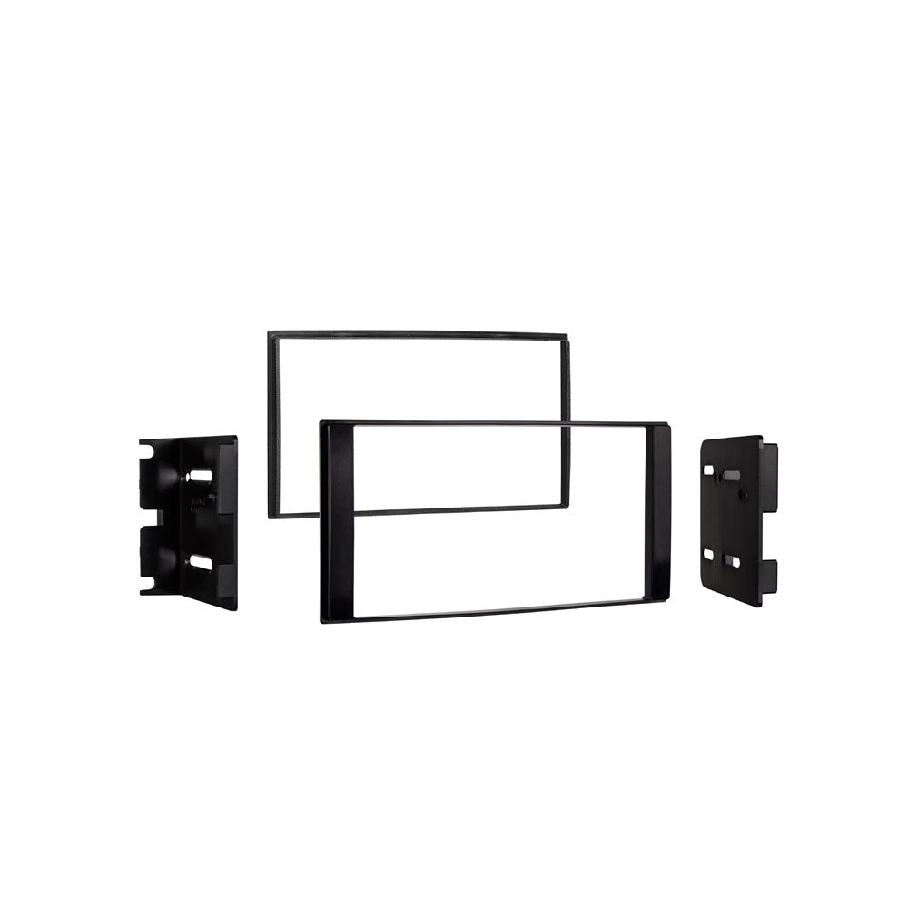 Metra 95-7623 radio installation dash kit